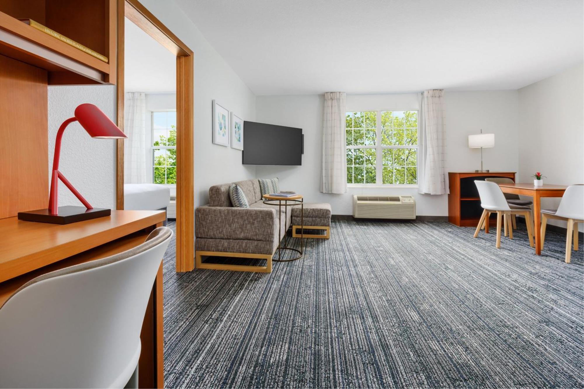 Towneplace Suites Philadelphia Horsham Exterior photo