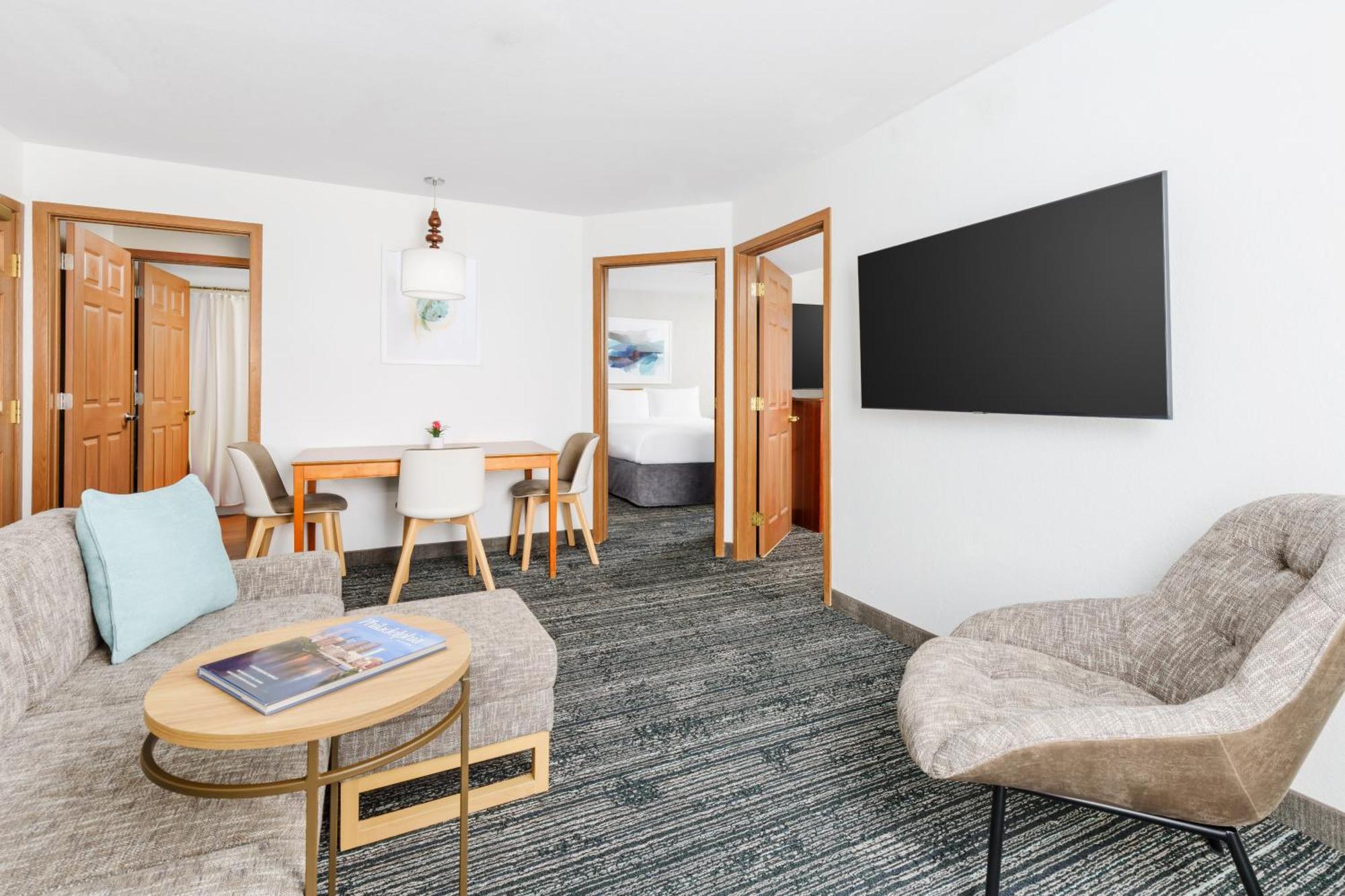 Towneplace Suites Philadelphia Horsham Exterior photo