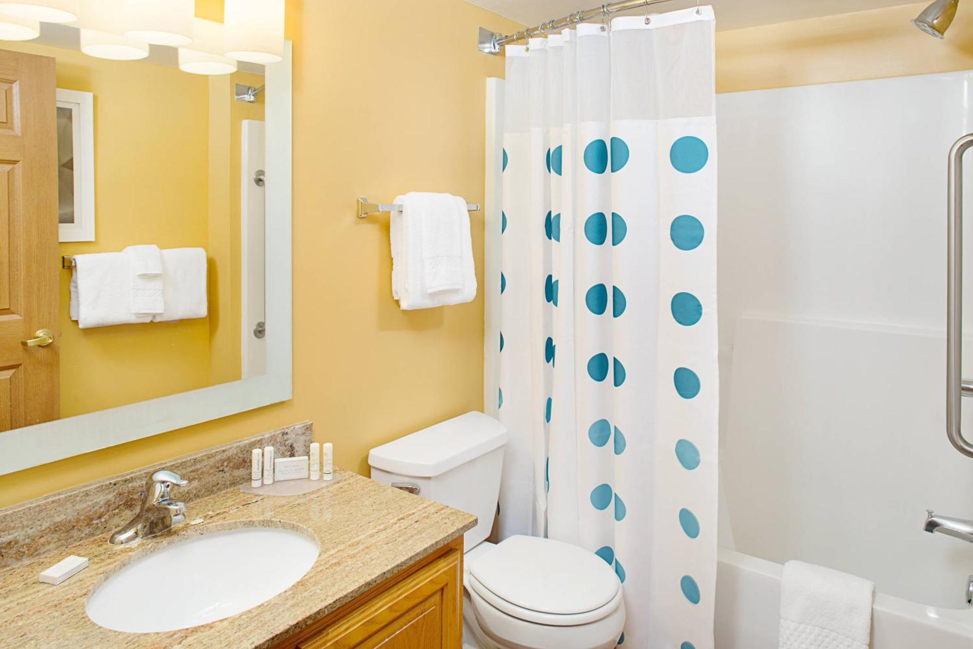 Towneplace Suites Philadelphia Horsham Exterior photo